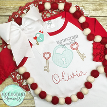 Load image into Gallery viewer, Heart Lock & Key - SKETCH EMBROIDERY