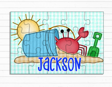 Load image into Gallery viewer, Pattern Crab & Beach Toys