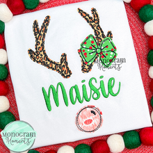 Load image into Gallery viewer, Girl's Reindeer Name Plate - BEAN APPLIQUE