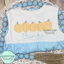 Load image into Gallery viewer, Pumpkins in a Row - SKETCH EMBROIDERY
