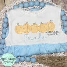 Load image into Gallery viewer, Pumpkins in a Row - SKETCH EMBROIDERY